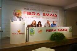 E3 - 2014-05-11_foto incontro AGREM 002